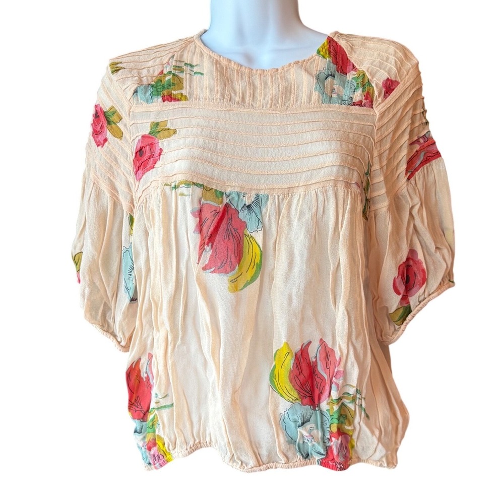 One Fine Day Floral Blouse Womens Size X-Small Peach Short Sleeve Pintuck Top
